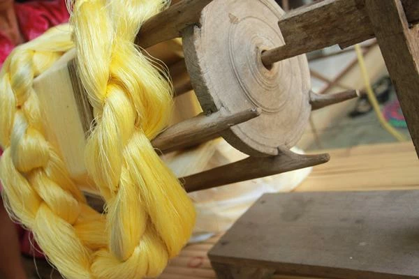 China Has a Strong Foothold on Global Raw Silk Exports, with $340M in 2014