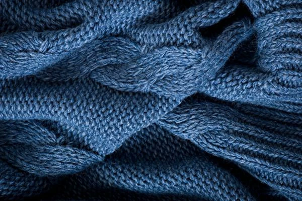 Hong Kongs Sees 35% Decline in Knitted Fabric Exports, Dropping to $475 Million in 2023