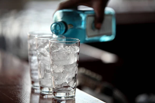 Gin and Geneva Price in Spain Declines 2%, Averaging $7.6 per Litre