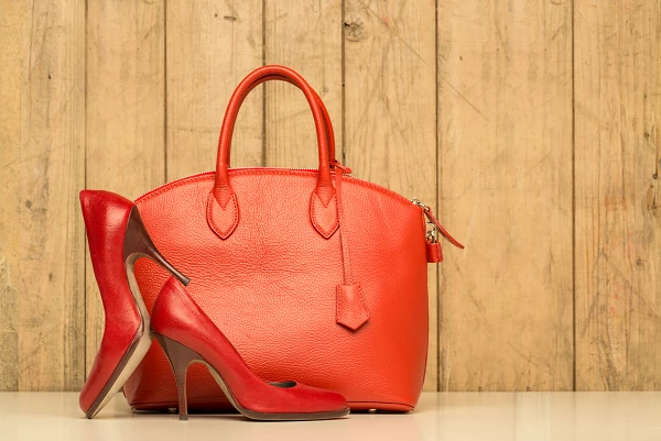 Australia's August 2023 Imported Handbags Decline by 7% to $50M